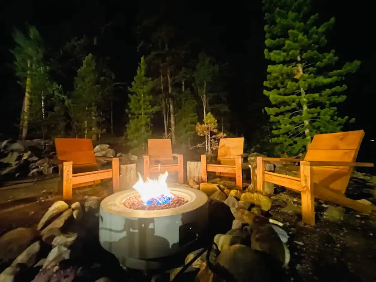 Silverheels Lodge